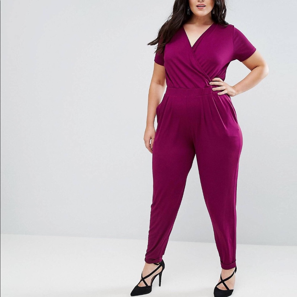 Wrap jumpsuit with short sleeves